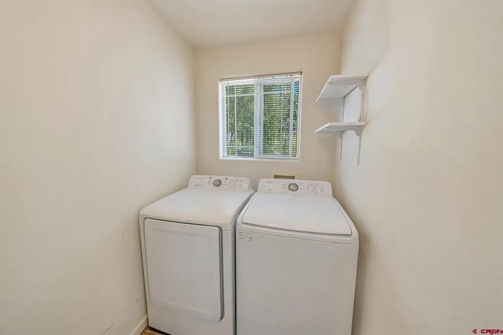 10826 Mesa View Loop Eckert, CO 81418
