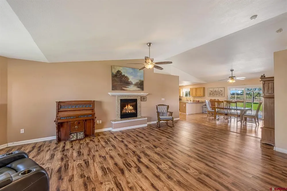 10826 Mesa View Loop Eckert, CO 81418