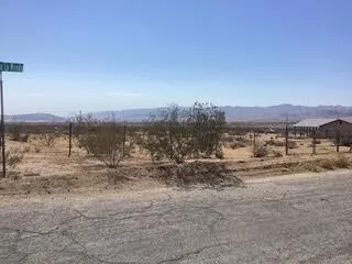 4541 Avenida La Mirada