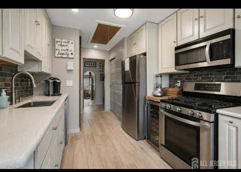 307 Sharon Garden Court