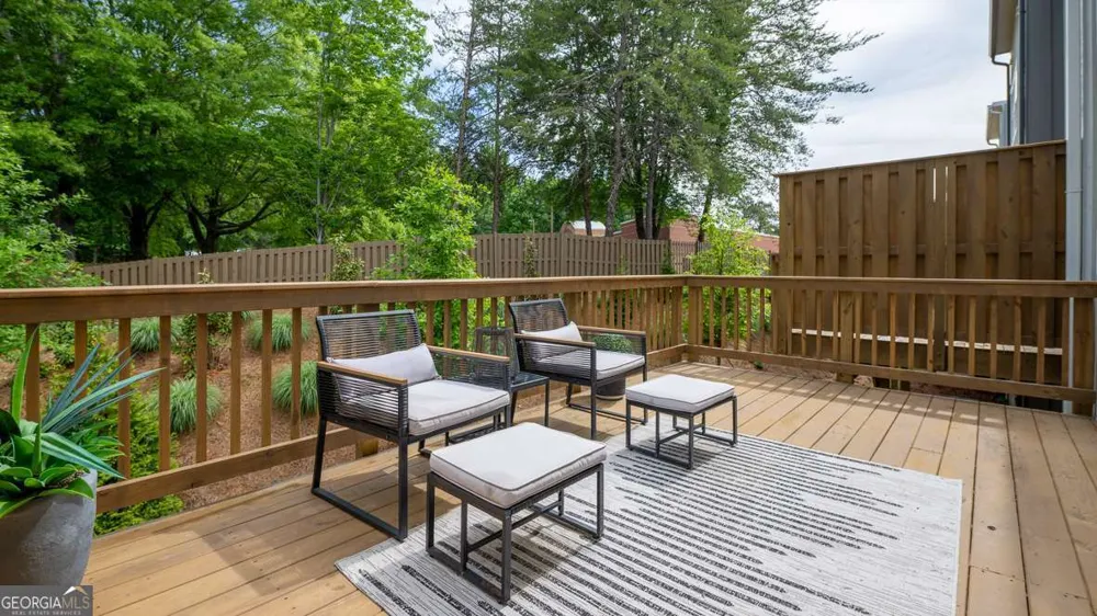 3435 Nectarine LN Peachtree Corners, GA 30092