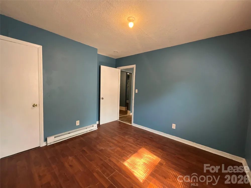 1801 Newland Road Charlotte, NC 28216