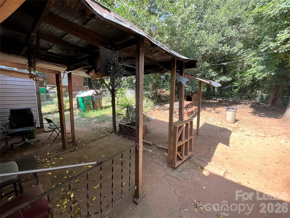 1801 Newland Road Charlotte, NC 28216