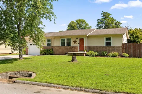 1837 S Prairie Circle