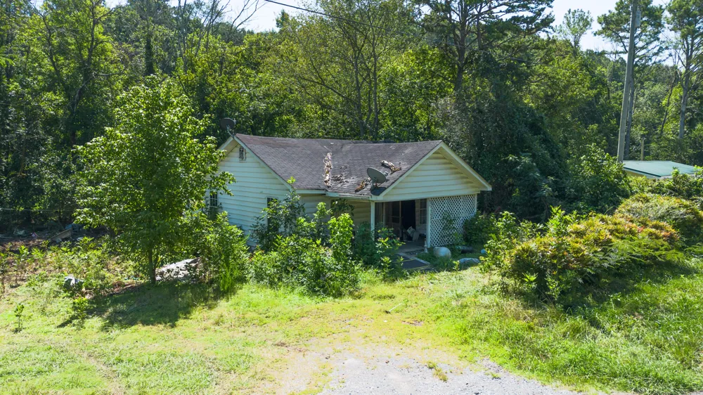 5400 Cleveland Highway Cohutta, GA 30710