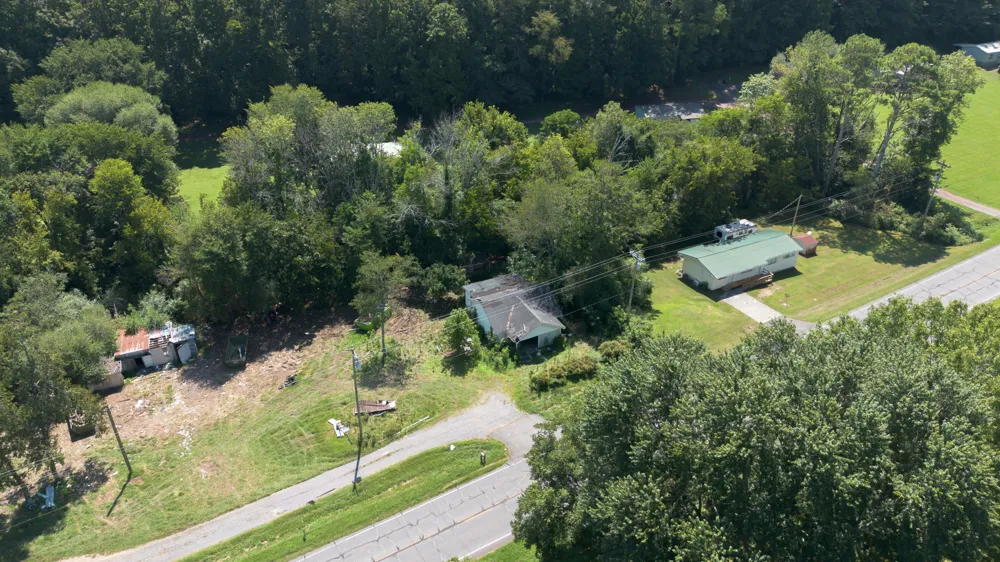 5400 Cleveland Highway Cohutta, GA 30710