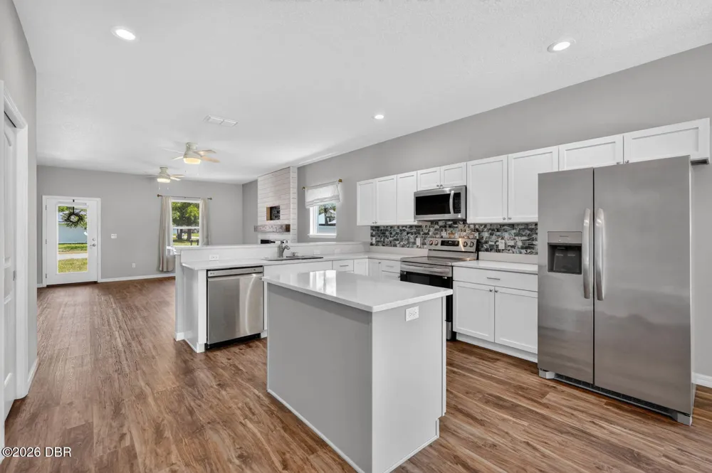 3330 Willow Oak Drive Edgewater, FL 32141