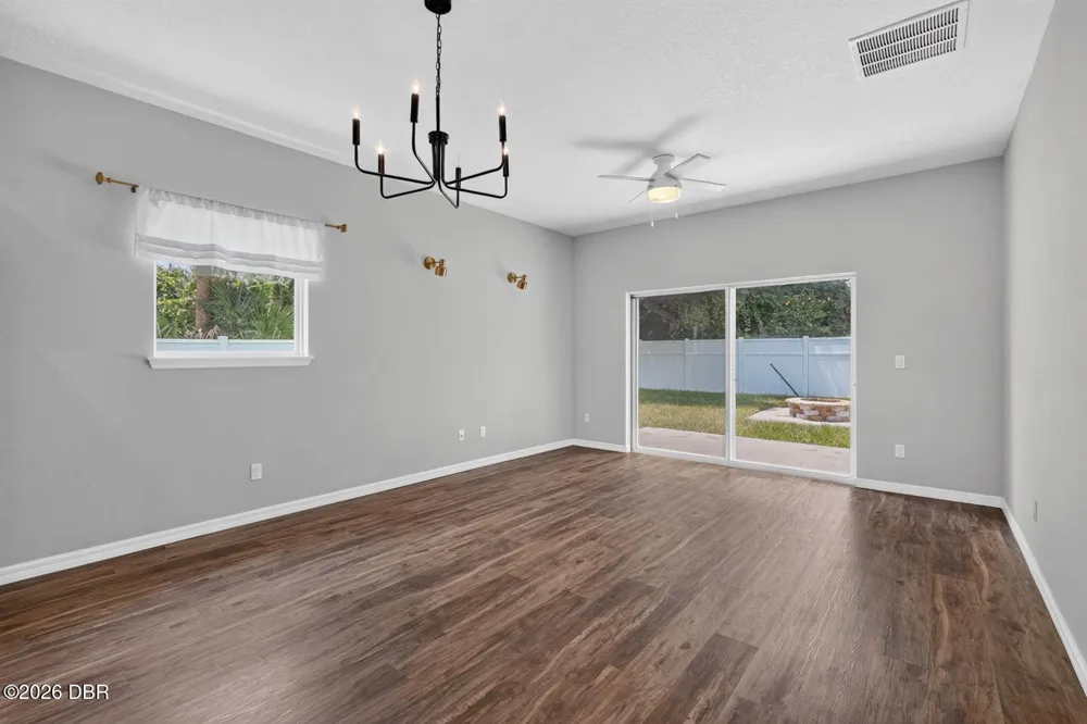 3330 Willow Oak Drive Edgewater, FL 32141