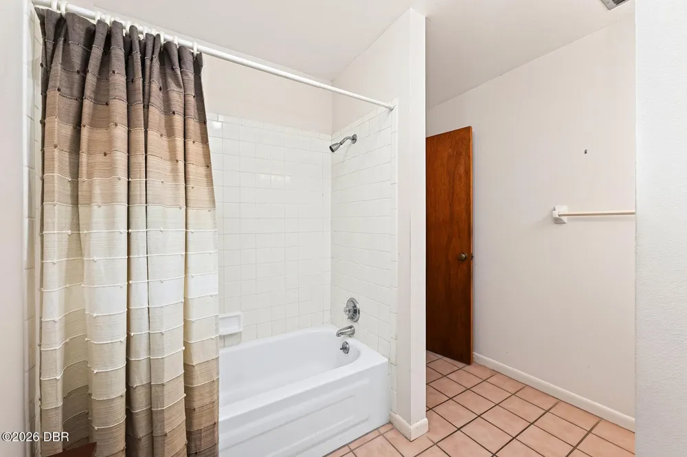 308 Dubs Drive Holly Hill, FL 32117