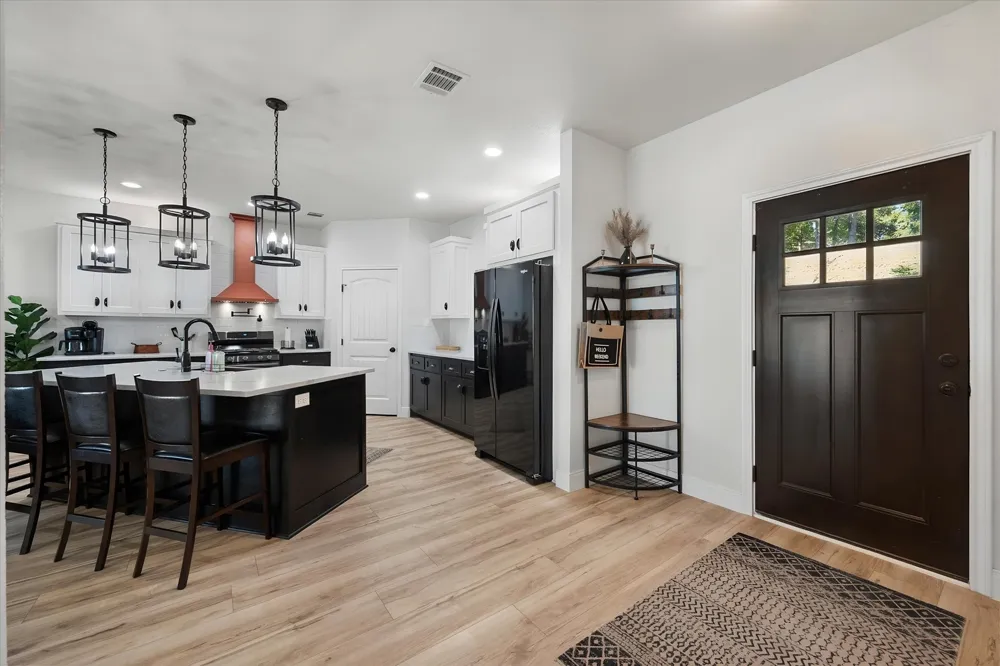 429 Meandering Way Corsicana, TX 75109