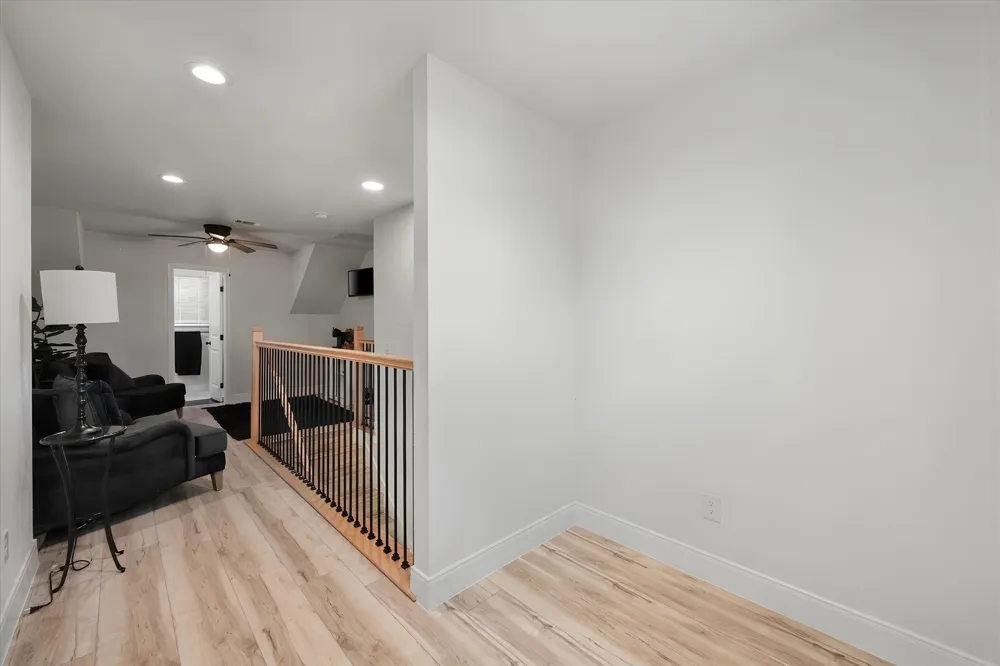 429 Meandering Way Corsicana, TX 75109