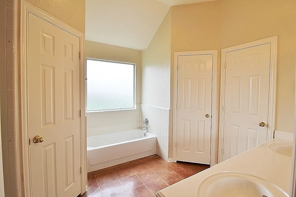 302 Aspen Court W Aledo, TX 76008