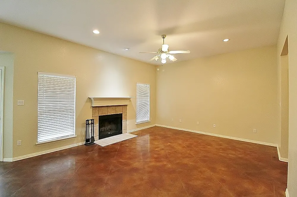 302 Aspen Court W Aledo, TX 76008