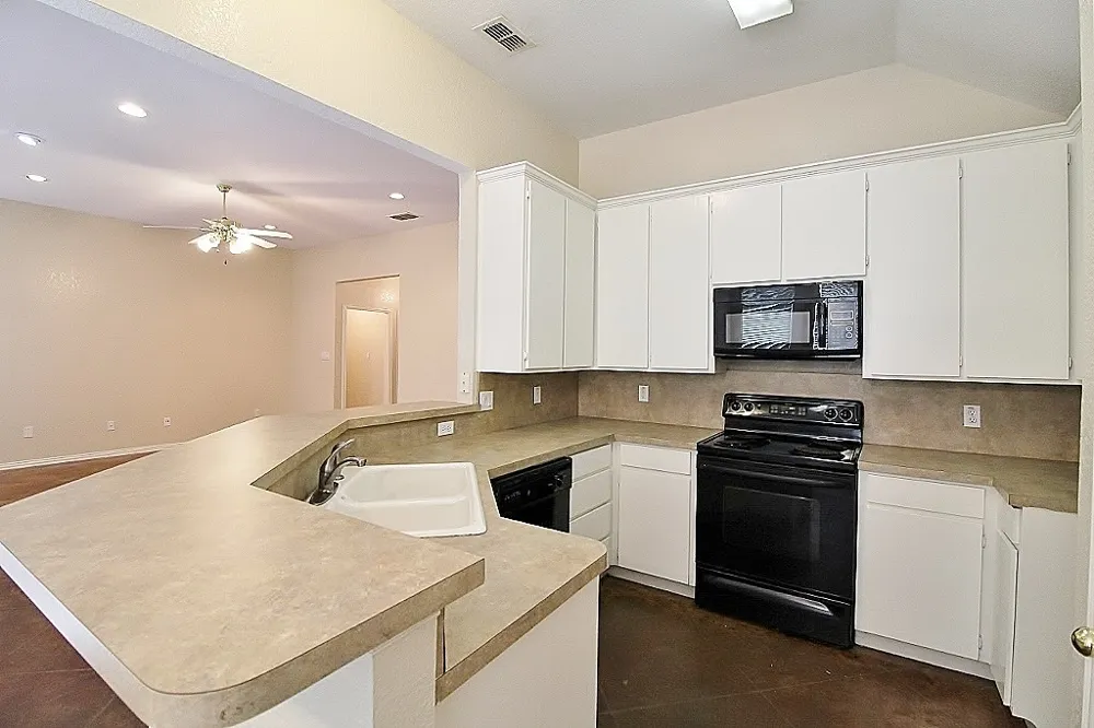 302 Aspen Court W Aledo, TX 76008