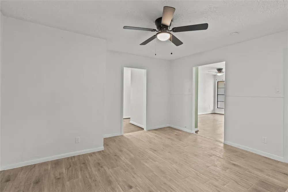 2811 Morningside Lane Pasadena, TX 77506