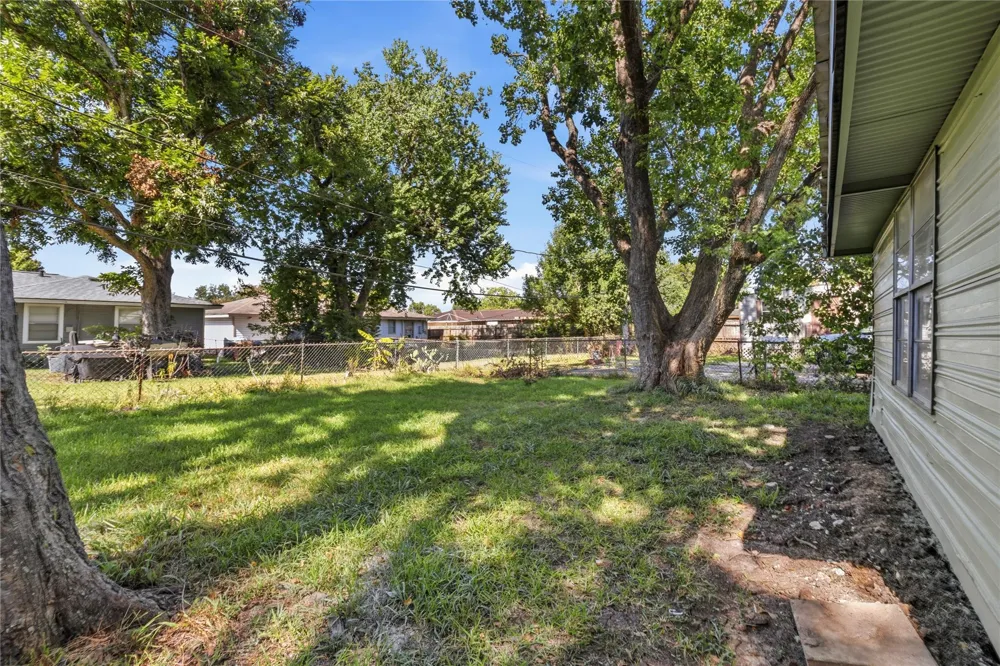 2811 Morningside Lane Pasadena, TX 77506