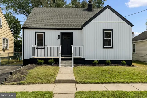 137 ARDSLEY AVE