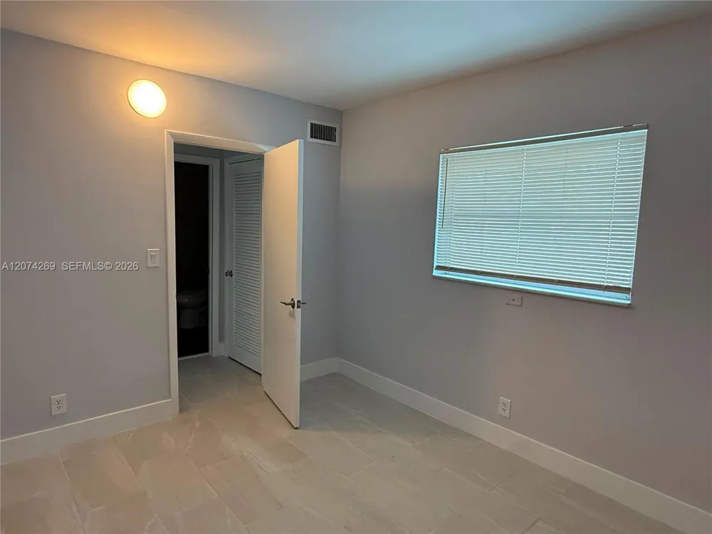 1824 Monroe St #12 Hollywood, FL 33020