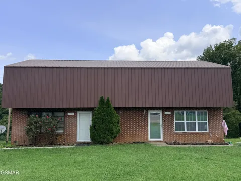 1400 Green Acres Drive