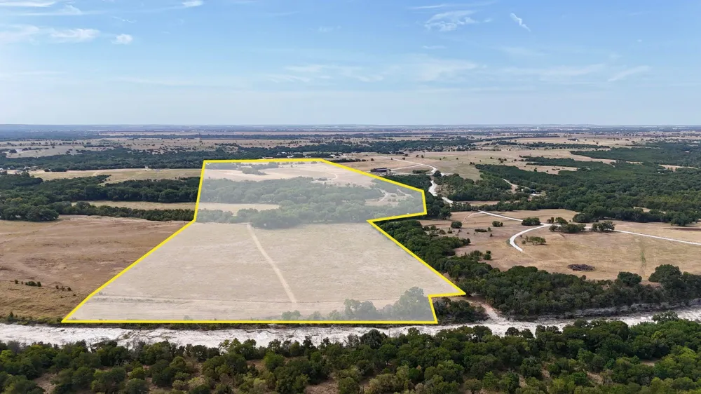 5066 New Windsor Parkway McGregor, TX 76657