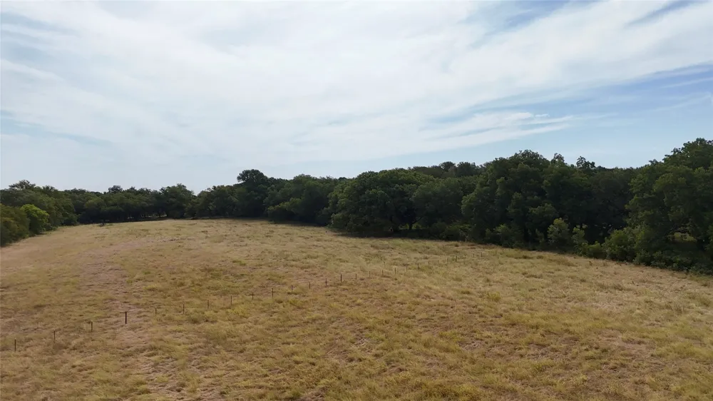 5066 New Windsor Parkway McGregor, TX 76657