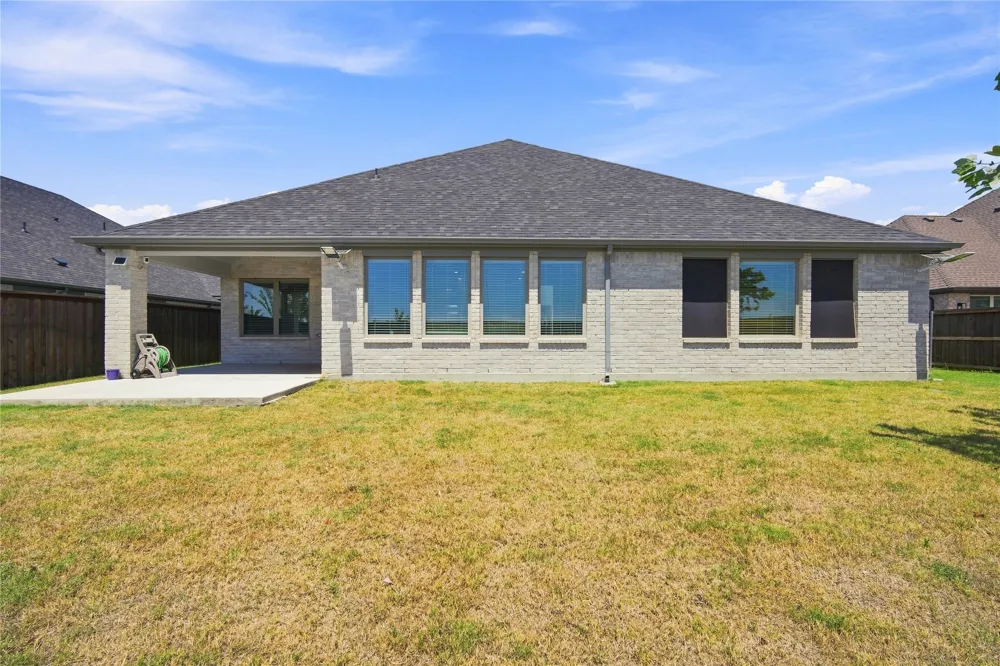 247 Half Moon Drive Waxahachie, TX 75165