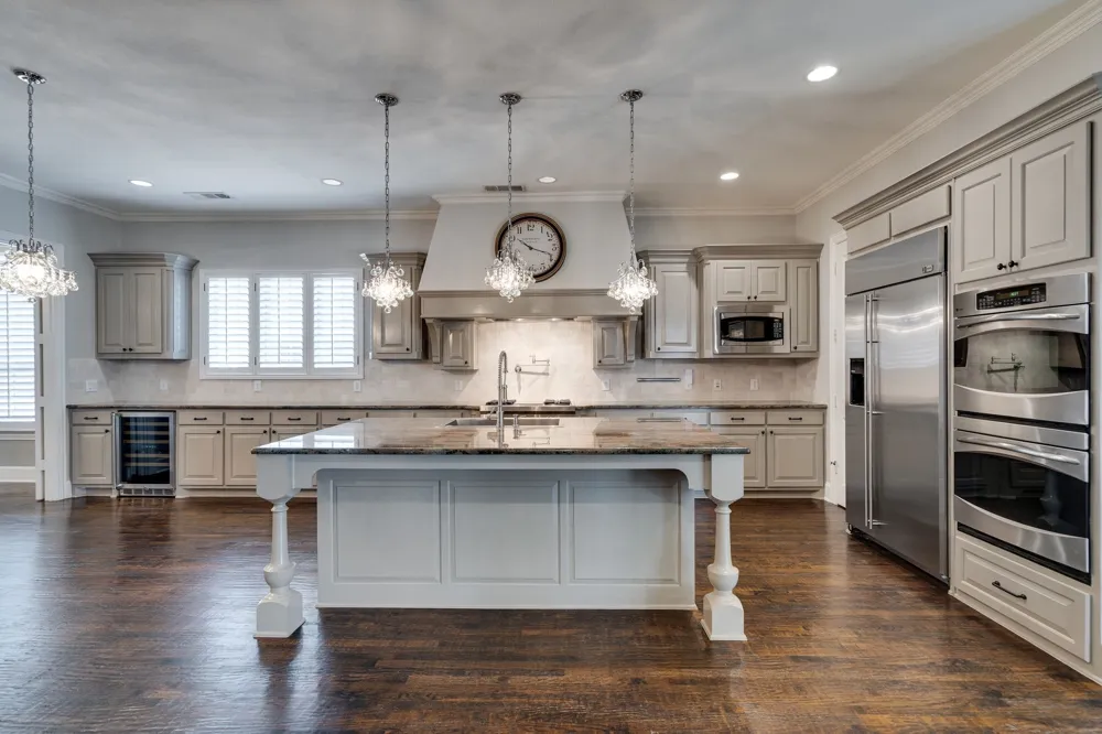 5000 Dickens Lane Carrollton, TX 75010