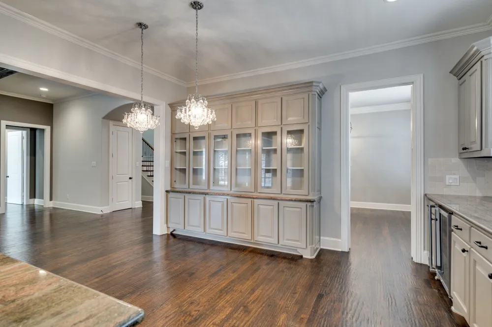 5000 Dickens Lane Carrollton, TX 75010