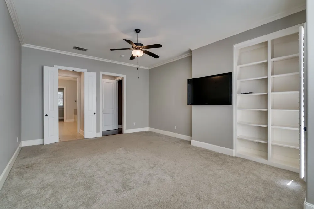 5000 Dickens Lane Carrollton, TX 75010