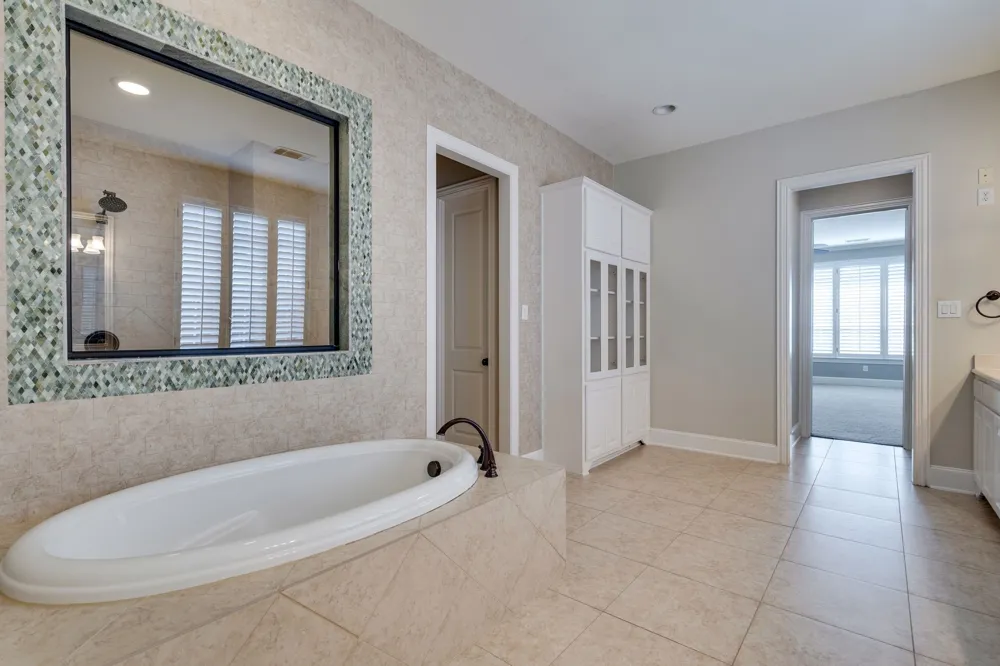5000 Dickens Lane Carrollton, TX 75010