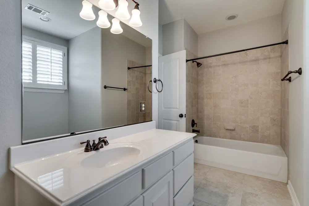 5000 Dickens Lane Carrollton, TX 75010