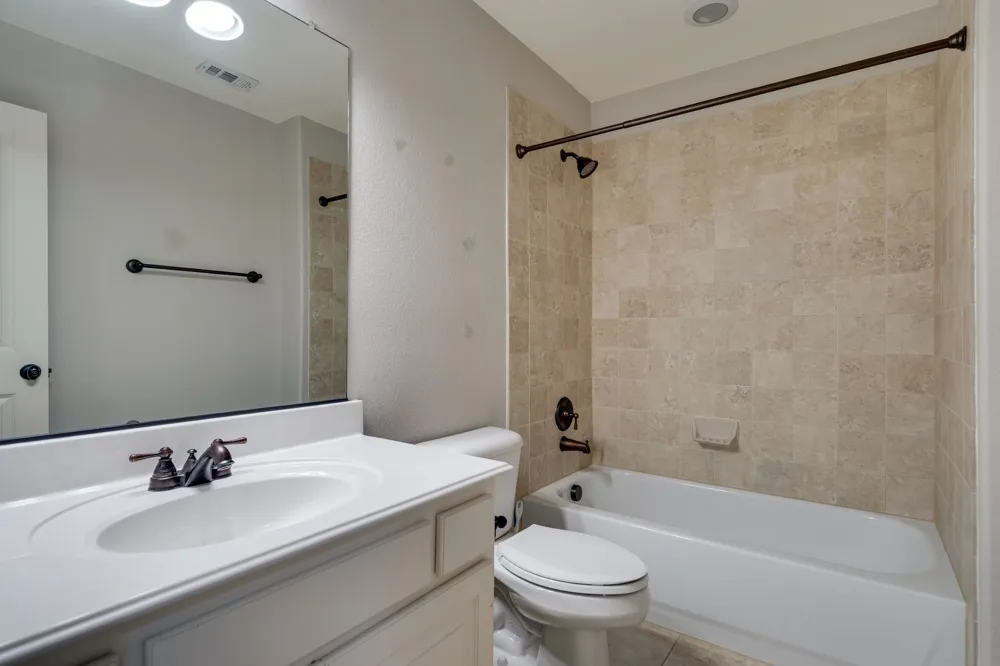 5000 Dickens Lane Carrollton, TX 75010