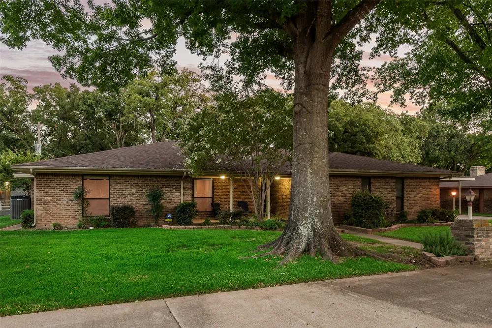 763 Moore Road Mansfield, TX 76063