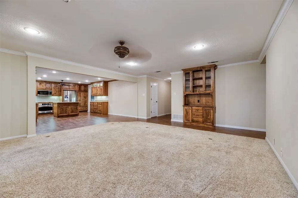 763 Moore Road Mansfield, TX 76063