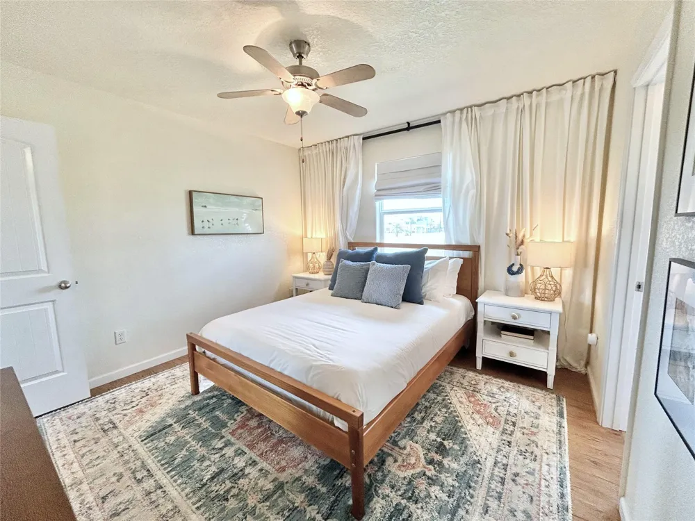 753 Bluewater Highway Surfside Beach, TX 77541