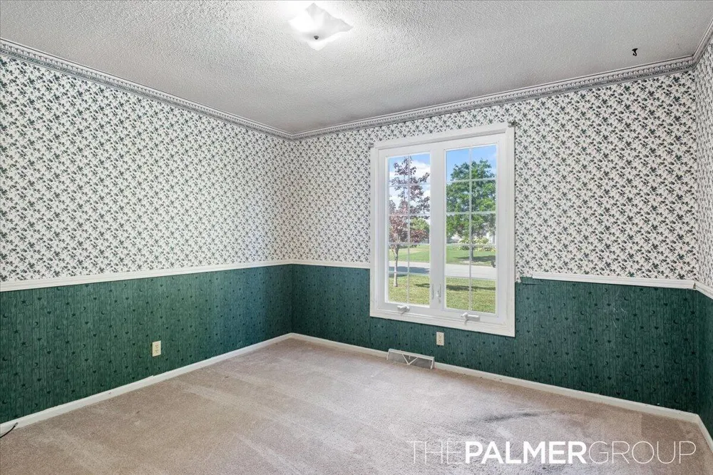 271 Brook Lane Avenue Holland, MI 49423