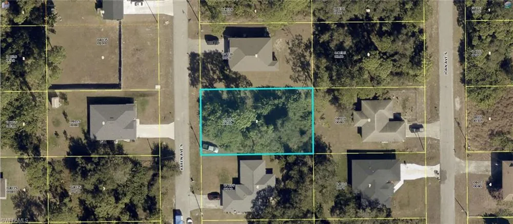 4605 Karen Avenue S Lehigh Acres, FL 33976