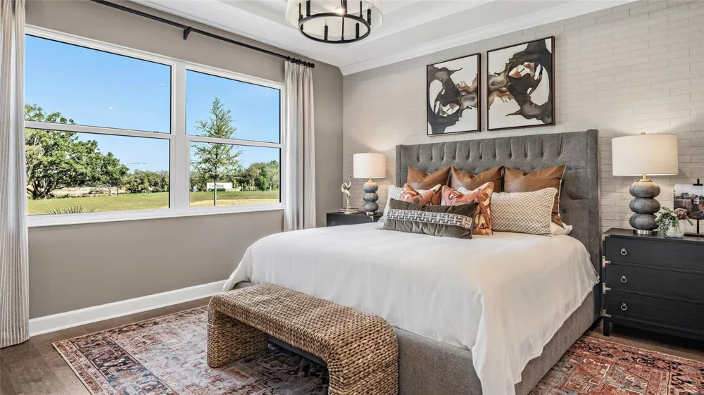 533 HAMMOCK OAKS BOULEVARD Lady Lake, FL 32159