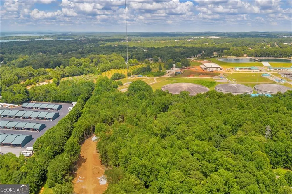 5561 Shadburn Ferry RD Buford, GA 30518