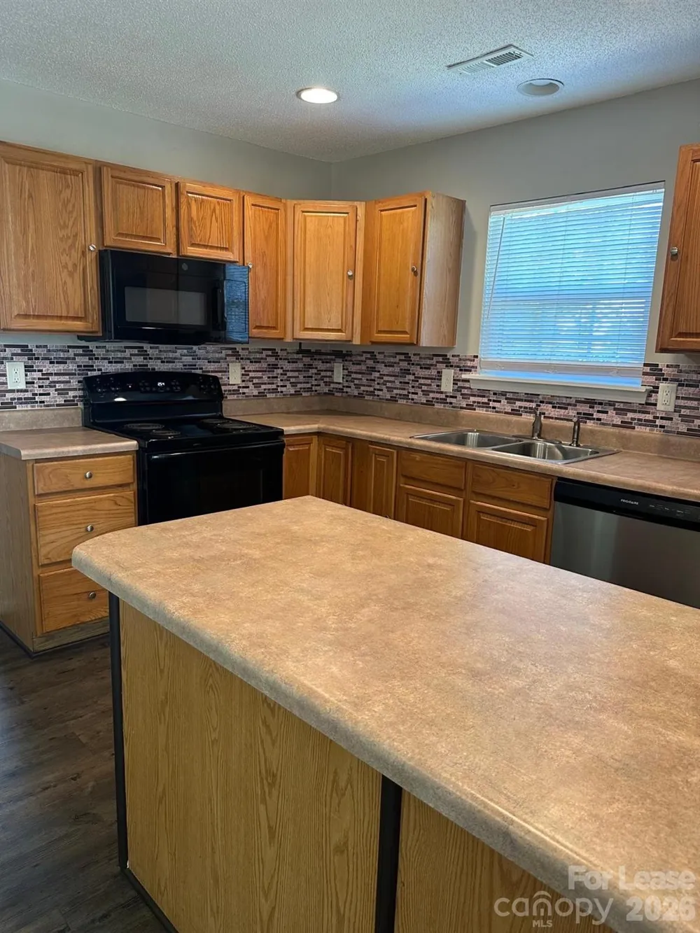 15105 Deshler Court Charlotte, NC 28273