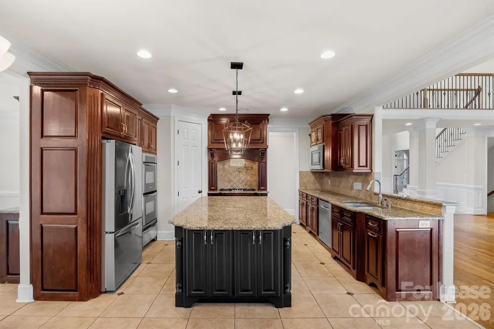 334 Stone Cliff Lane Clover, SC 29710