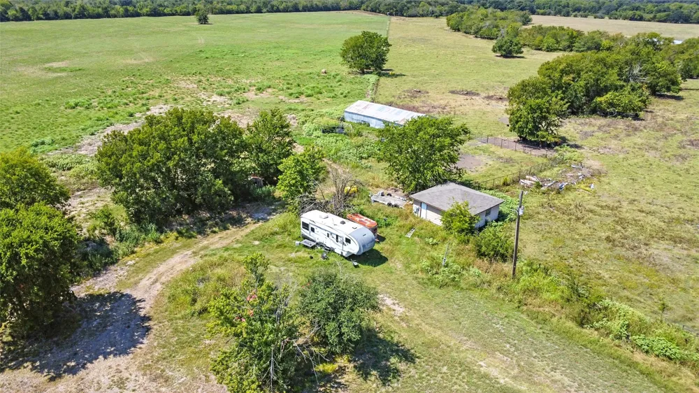 9620 Farm Market 895 Lake Creek, TX 75450