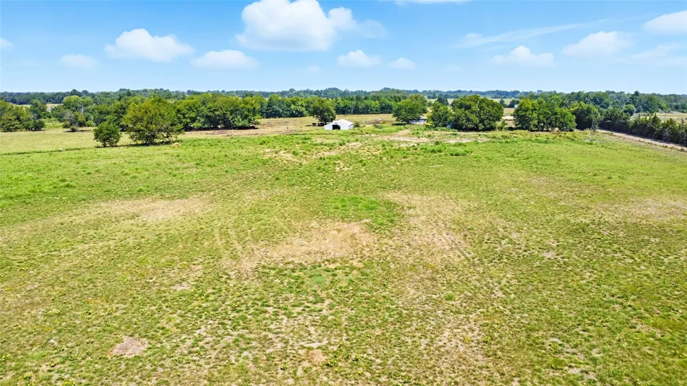 9620 Farm Market 895 Lake Creek, TX 75450