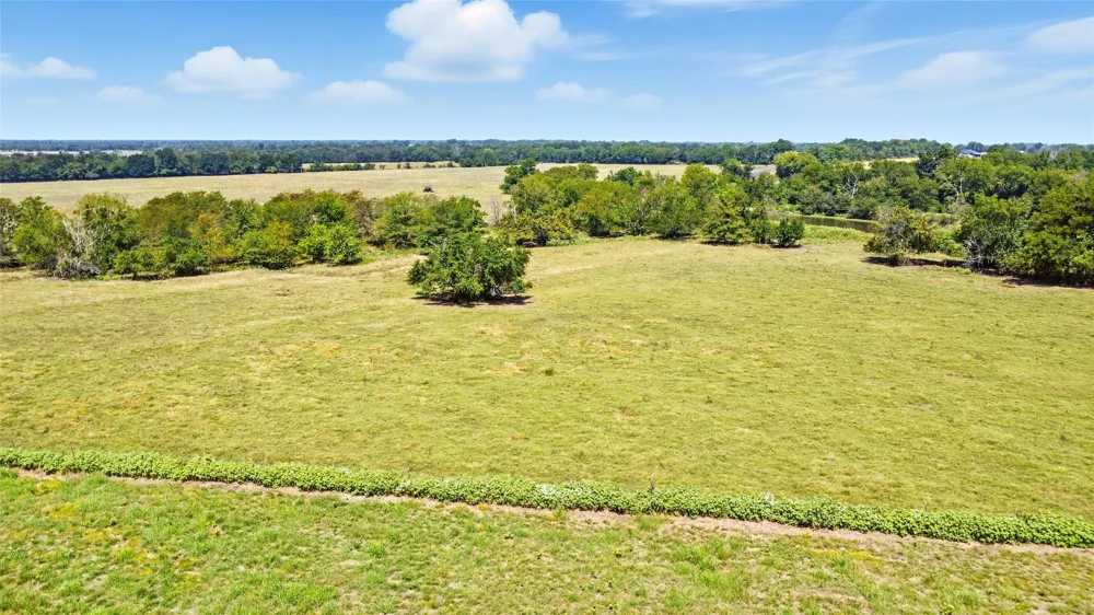 9620 Farm Market 895 Lake Creek, TX 75450