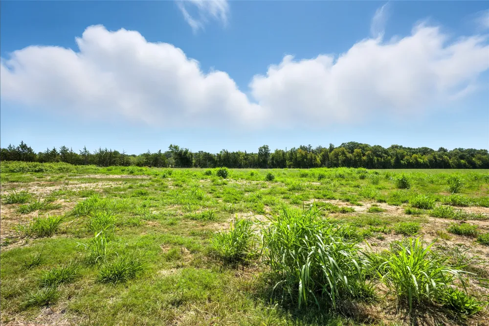 9620 Farm Market 895 Lake Creek, TX 75450