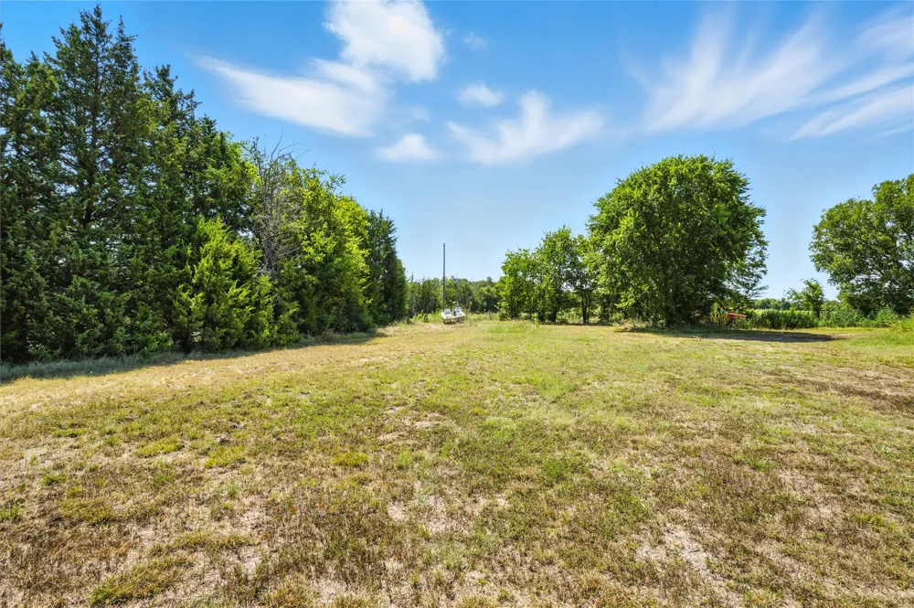 9620 Farm Market 895 Lake Creek, TX 75450