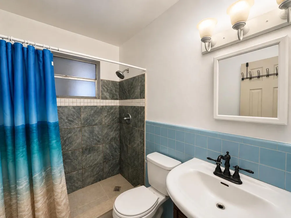 6960 SW 18TH COURT North Lauderdale, FL 33068