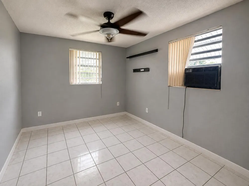 6960 SW 18TH COURT North Lauderdale, FL 33068