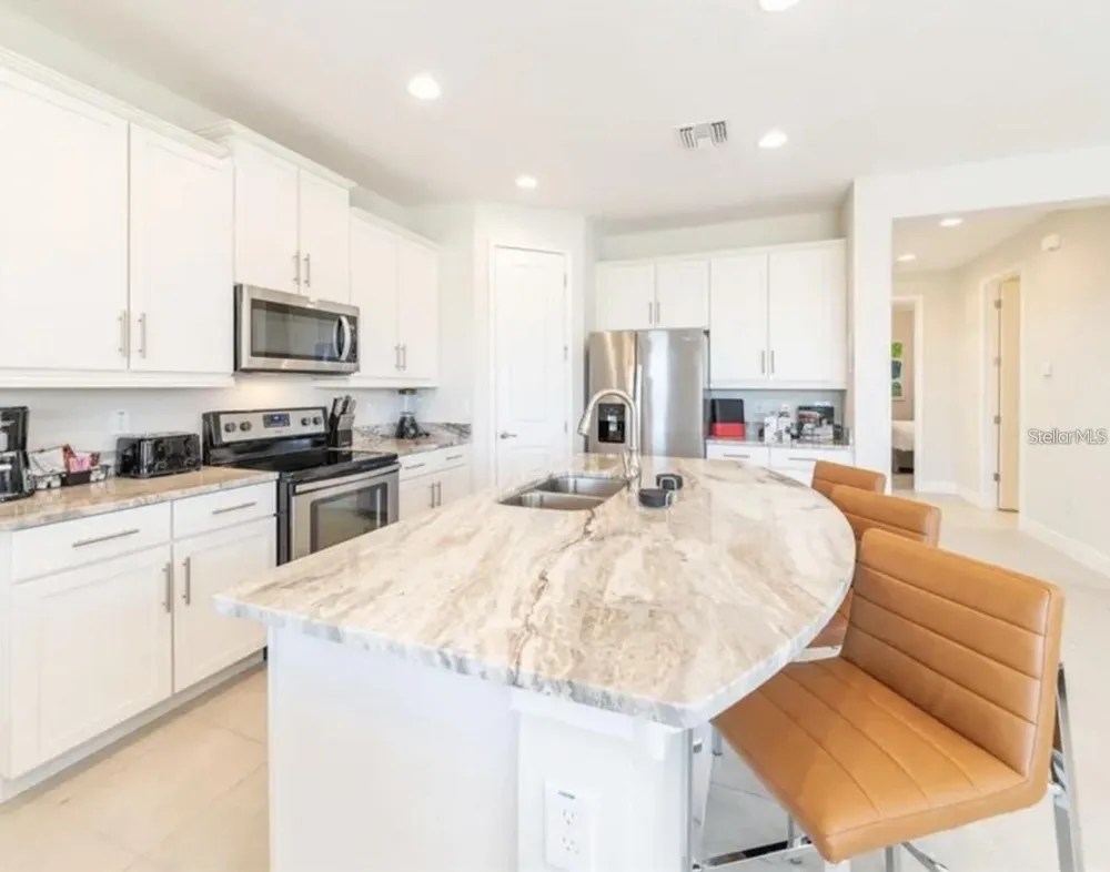 7437 MARKER AVENUE Kissimmee, FL 34747