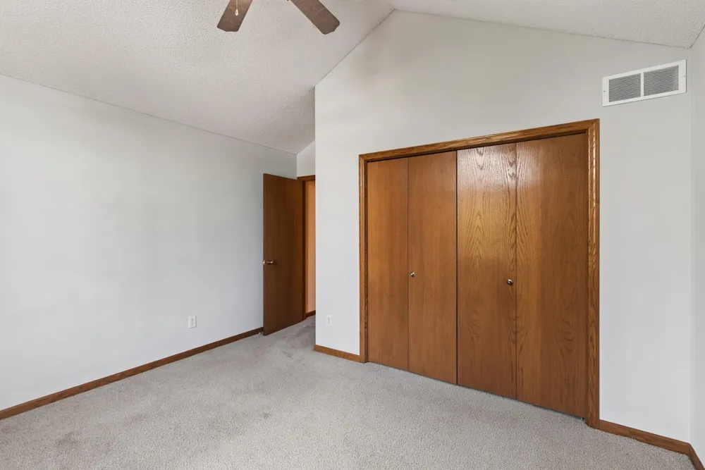 14885 Sumter Avenue Savage, MN 55378